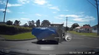 Terrible truck driver nearly causes accident while texting