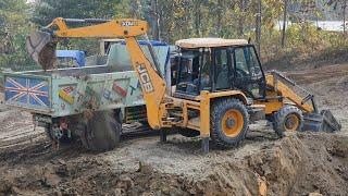 JCB Backhoe Collecting Soil and Loading in Dump Truck - Tractor Carrying Soil - JCB Tractor Video 2