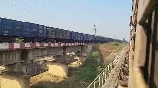 Raipur jn to Bilaspur jn train journey || 12129 Azadhind sf exp #uncuttrainjourney #icftracksound