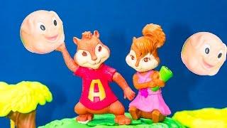 Alvin and the Chipmunks Plays King of the Treehouse with the Chipettes