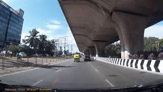 Bangalore - Kid popping head out dangerously from a Sunroof