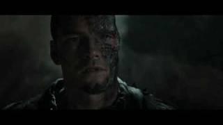 Terminator Salvation - Marcus scares a Terminator Turret