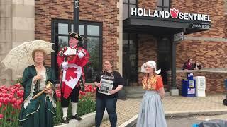 Town crier declares his views of the Holland Sentinel