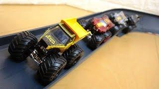 HotWheels Bunked Curve Race | Monster Truck