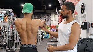 BENCH PRESS FIX: How To Retract Your Scapula For A Safer Stronger Bench