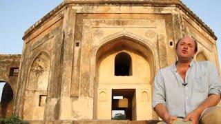 A Walk With William Dalrymple - CNT Official