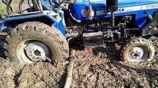 Sonalika di 750 Stuck in mud | How To Remove Tractor From mud Pitt | Helpful Video For Farmer