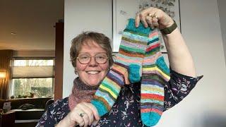 Vlog 47 ENG #thecrazysocklady  #Arianacardigan #parachutey #scrappydicesocks #knitweardesigner