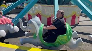 Fat Test: The Amazing Flying Elephants at Dollywood