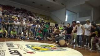 THE RIVAL CREW VS FUNKY STYLE BBOY CITY MEX 2011