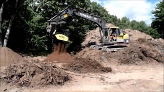 Screening topsoil with REMU EP4150HD