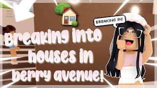 BREAKING INTO HOUSES IN BERRY AVENUE! *funny* | Roblox berry avenue voiced