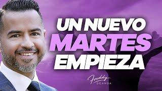 Un nuevo Martes empieza |  FreddyDeAnda