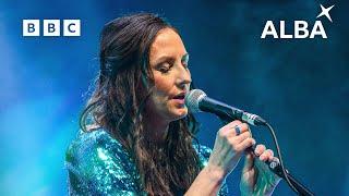 Julie Fowlis - Hearts Of Olden Glory | Hoolie 2023 | BBC ALBA