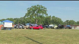 Car benefit show supports local firefighter