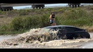 San Luis Pass 2024 Senior Skip Day all cars flooded. Jeep, Ford, Dodge, Ram, Toyota, and Porsche