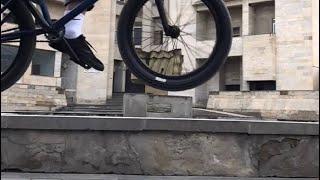 Ioane Tughushi, BMX Tricks in Slow Motion.