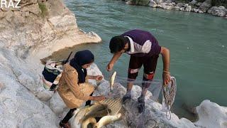 How to catch fish by a nomadic family!? Part 1