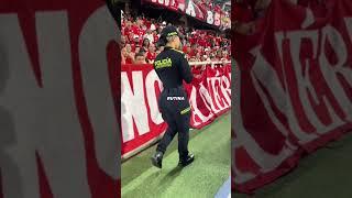  ¡Esta seguridad está fuera de serie! ‍ | fútbol 182