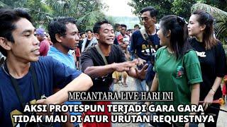 YOU - CAU THIS IS HAPPEN IF ALL REQUESTS WANT FIRST