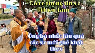 Đã Tìm Được Sư Thiện Tâm .Sư Đi Không Nói Với Ai.Các Sư Ghé Nhà Bố Mẹ Sư Minh Dược Khất Thực