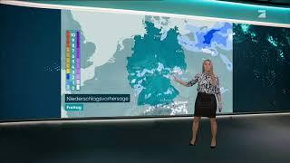 Anna Gröbel in Black High Heels & Mini Leder Rock - Wetter :Newstime - 27. February 2025