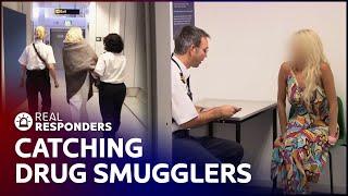 Busting Drug And Cigarette Smugglers Crossing The Border | Customs | Real Responders