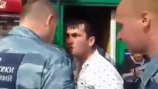 Узбеки против омона- узбеклар полицесскийоарни жангга чакиришда ) узбекский парни против полиции