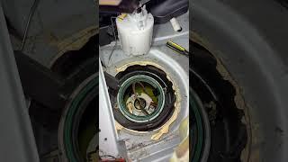 2007 Mercedes benz GL450  no fuel pressure