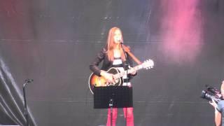 Katya sings Spark  by Amy mcdonald live @ lakesidefestival