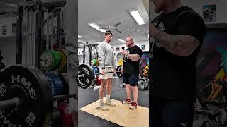 Lightweight buddyyyyy #gym #workout #funny