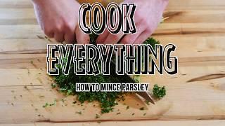 How to Mince Fresh Herbs