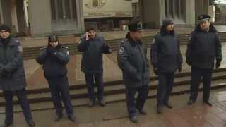 Ukraine tensions rise amid Crimea clashes