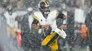 Down to the wire on a snowy night in Cleveland!!! Steelers vs Browns