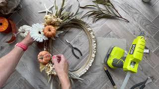 DIY Fall Frame Wreath