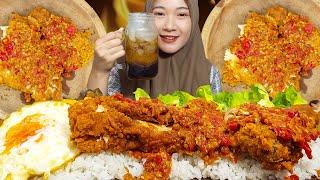 MAKAN AYAM SPICY MCD GEPREK  SAMBEL GEPUK 