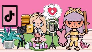 Mom Wants me to be a tiktoker but I want to be a doctor ‍️| Toca life story | Toca Boca