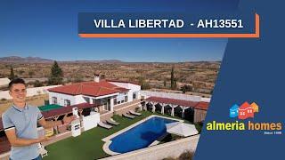 3 bedroom villa for sale in Partaloa with a pool and great views / Villa Libertad - AH13551