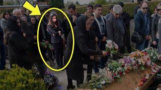 Eine Frau, von der angenommen wird, dass sie tot ist, erschien bei ihrer eigenen Beerdigung lebendig