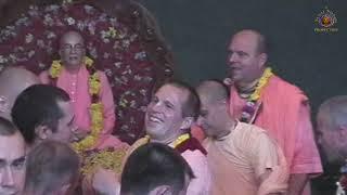 Divnomorskoye 2002 Weekend Retreat - Bhakti Tirtha Swami Maharaja led Kirtan. #NIMAINITAI