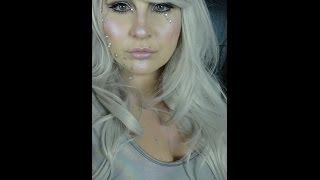 Hallow-Graphic Makeup Tutorial- Halloween Holographic