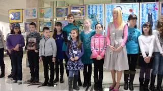 Выставка детских работ. Дети отвечают на вопросы