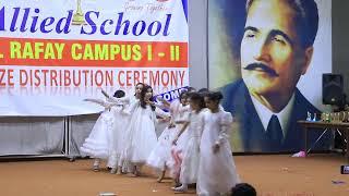 Main choti si ik larki hon pr kaam kro gi bhare bhare performance