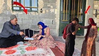 Khan chose Atusa's future husband, but her heart is with Ismail
