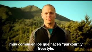 4 ejercicios para fortalecer al aire libre (por Tim Ferriss y Merrell) | Runner's World España