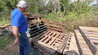 Recycling pallets to get free wood for wooden ware! 08/21/2022