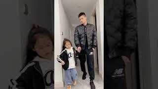 我要笑喜了，哥哥不愿意也得愿意，不然妹妹绝不罢休 #搞笑兄妹 （抖音发布时间：2022年03月13日）