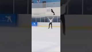 пятерной подкрут от юниоров #edit #figureskating #парноекатание #вреки #актив #рек #sports #спорт