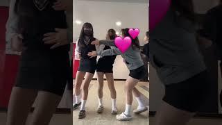 까불까불 고딩댄스 #dancevideo #shorts #1분영상 #dance #댄스 #재밌는영상 #kdancecover #쇼츠 #kpop #고등학교