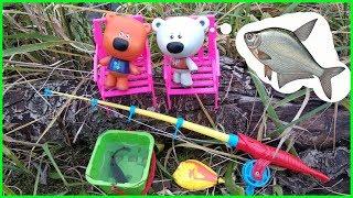 REAL Bear FISHING! Caught a CARP? Cartoons with toys Mimimishki